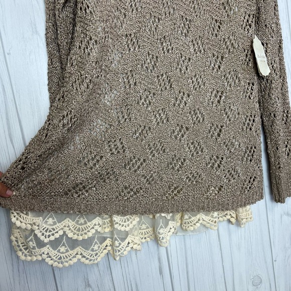 Altar'd State Size S/M Pointelle Knit Tunic Top Lace Trim Long Sleeve Taupe NWT - Picture 7 of 13